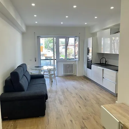 Daire Pm 34 Viale Imperatore - 50 Mt From Metro San Paolo Roma