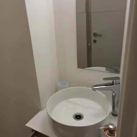 Pm 34 Viale Imperatore - 50 Mt From Metro San Paolo *