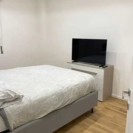Apartment Pm 34 Viale Imperatore - 50 Mt From Metro San Paolo *