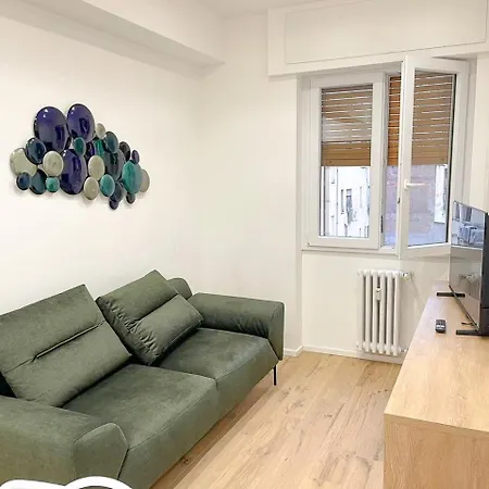 Pm 34 Viale Imperatore - 50 Mt From Metro San Paolo Рим