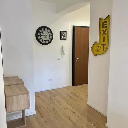 Apartment Pm 34 Viale Imperatore - 50 Mt From Metro San Paolo