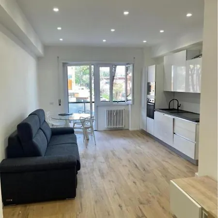 Apartment Pm 34 Viale Imperatore - 50 Mt From Metro San Paolo